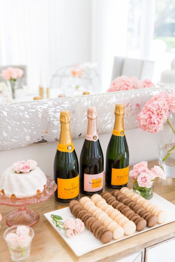 Veuve Before Vows