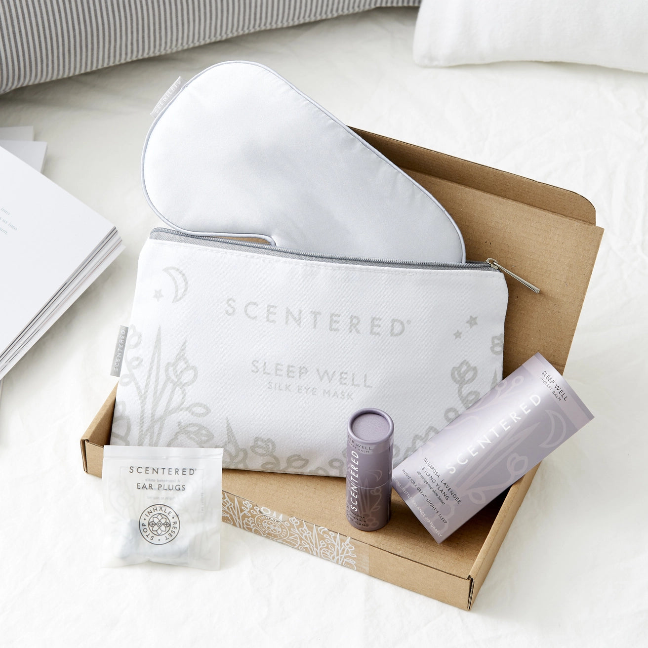 Load image into Gallery viewer, Luxe Wellbeing Sleep Essential Kit
